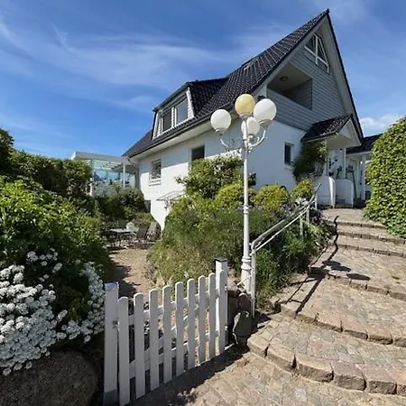 Ruhetal -ferienwohnung Mit Sonnenterasse Apartment Gluecksburg
